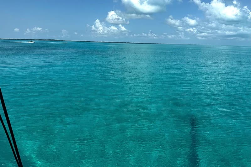 Crossing the Sea of Abaco under sail