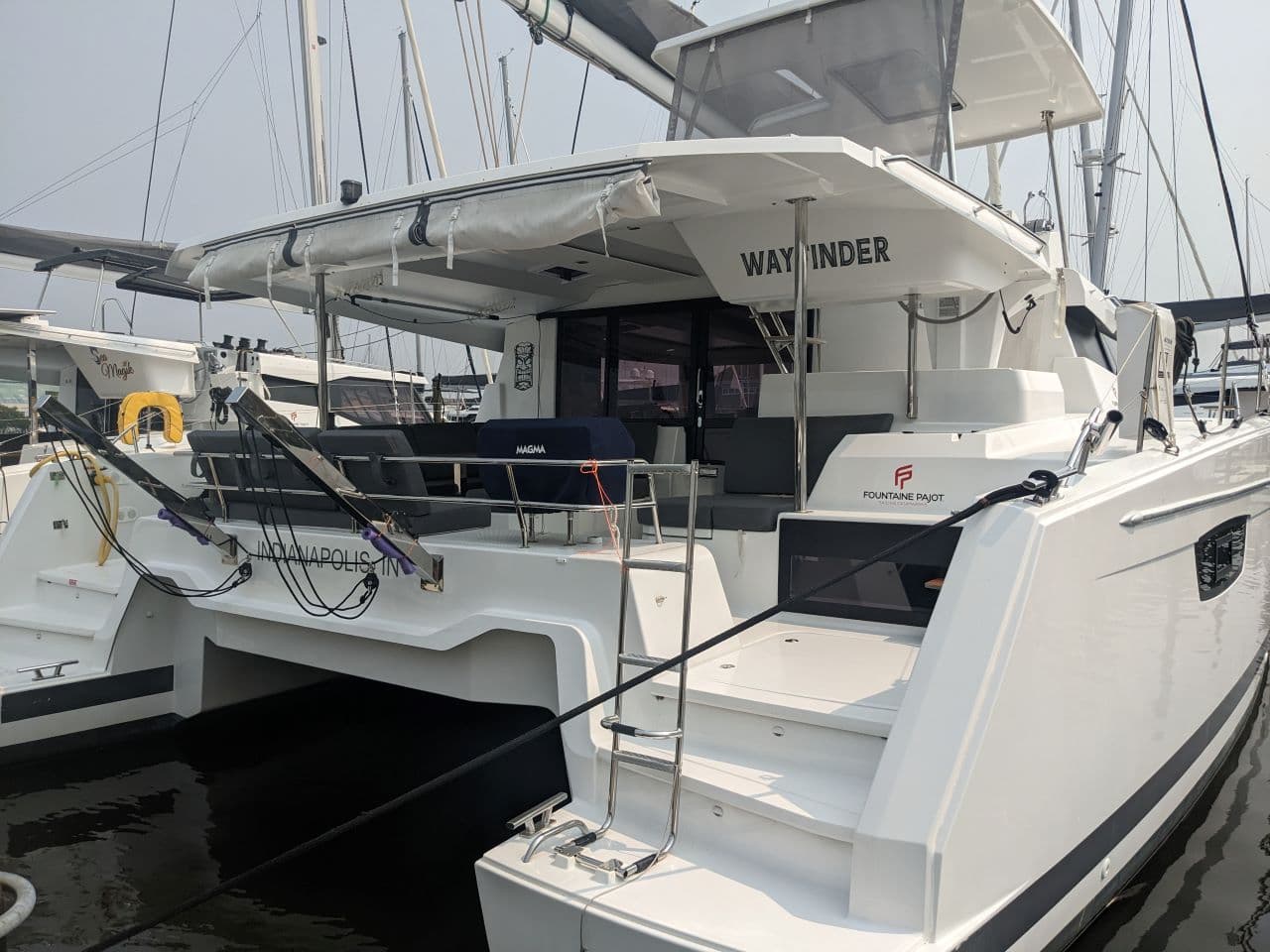 astrea 42 wayfinder abacos hero exterior