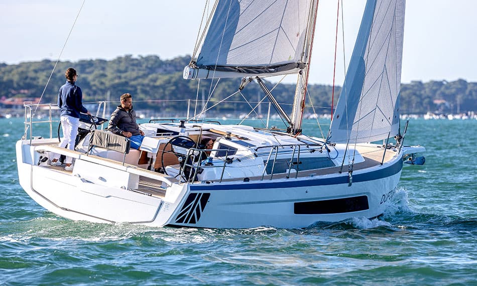 dufour 37 la linea croatia hero exterior