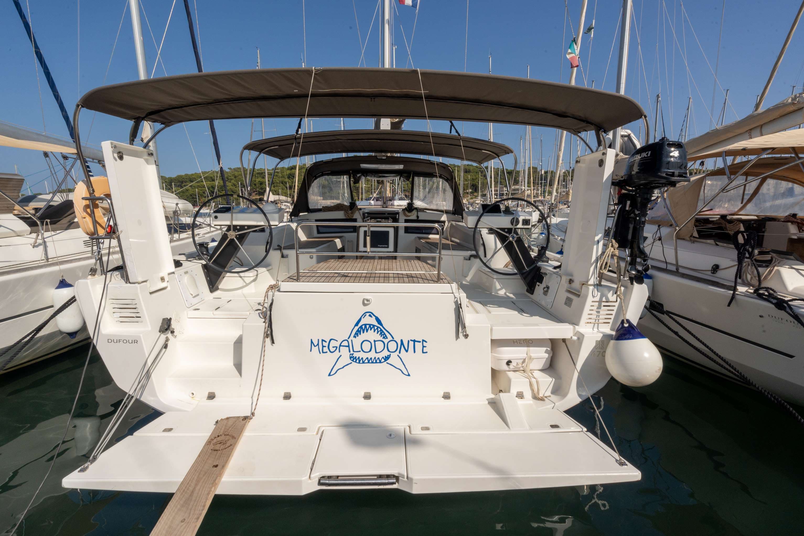 dufour 470 france hero exterior